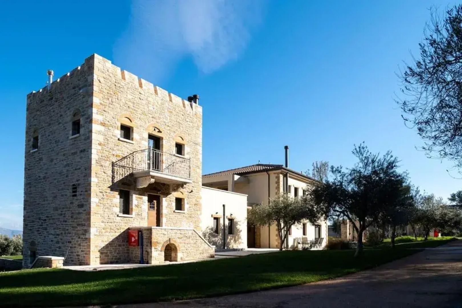 Villa Kalamos / Sea View and Pool nearby Athens