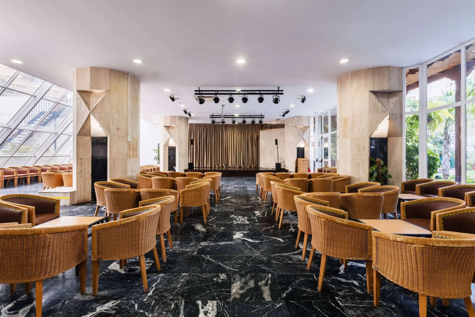 Catalonia Las Vegas - Adults Only