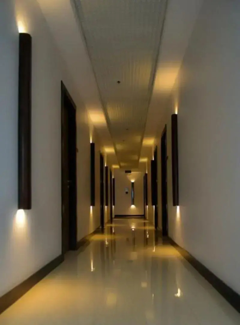 D' Hotel and Suites