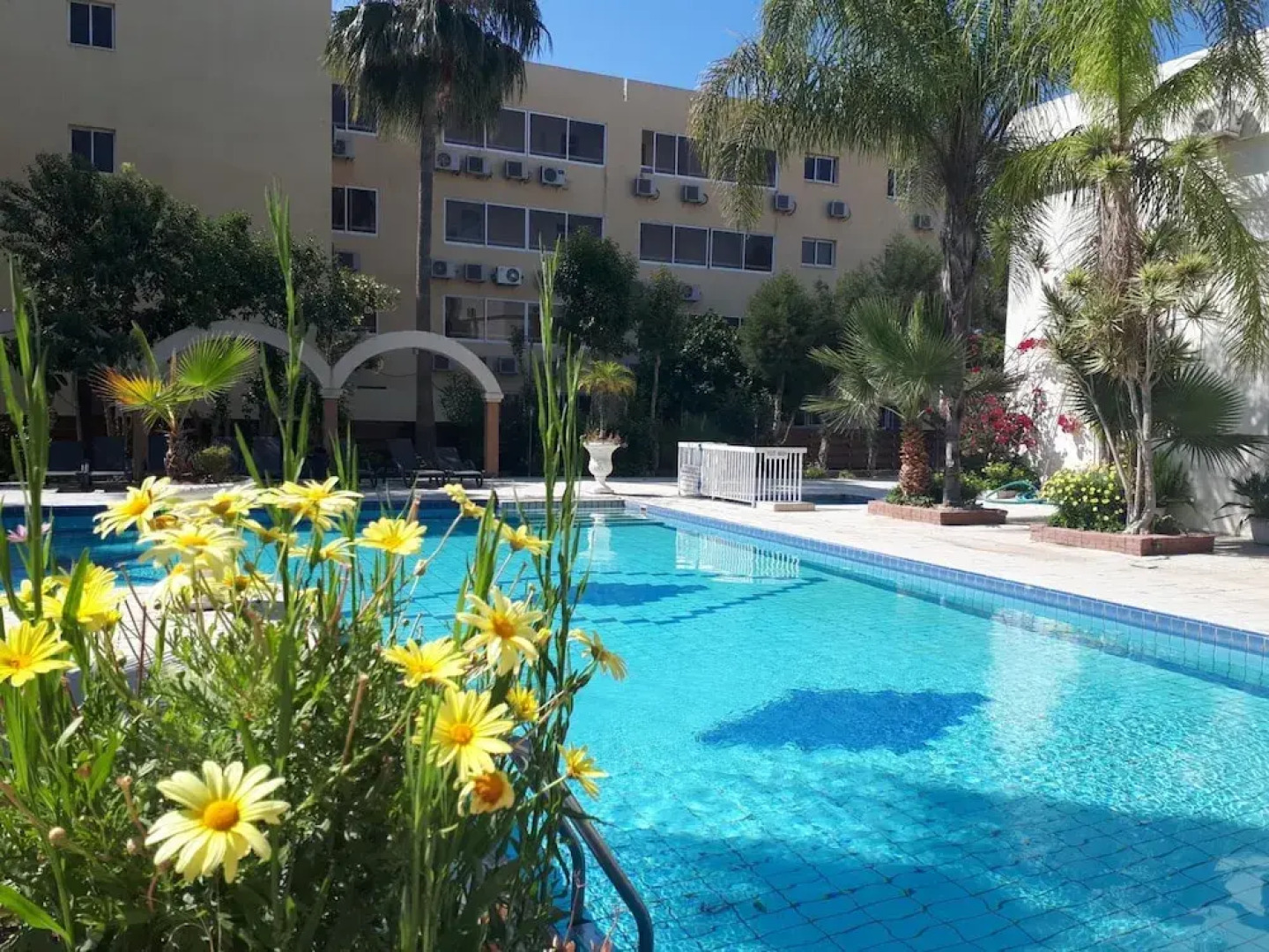 Tasiana Hotel Apartments Complex