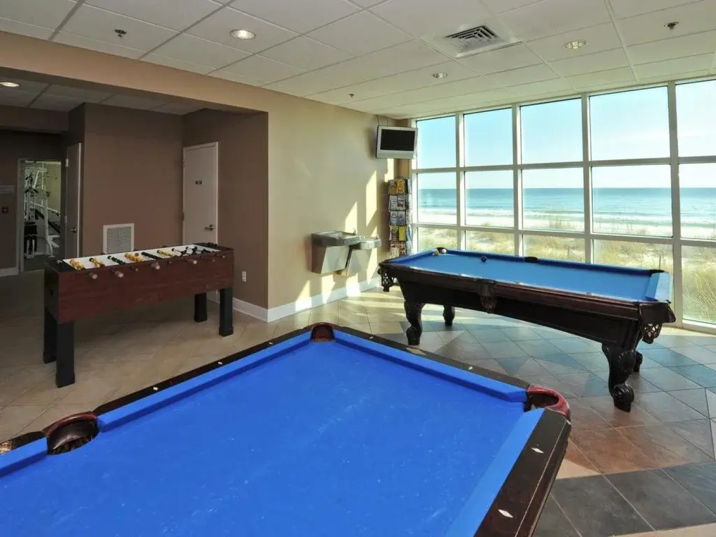 Crystal Shores West 202