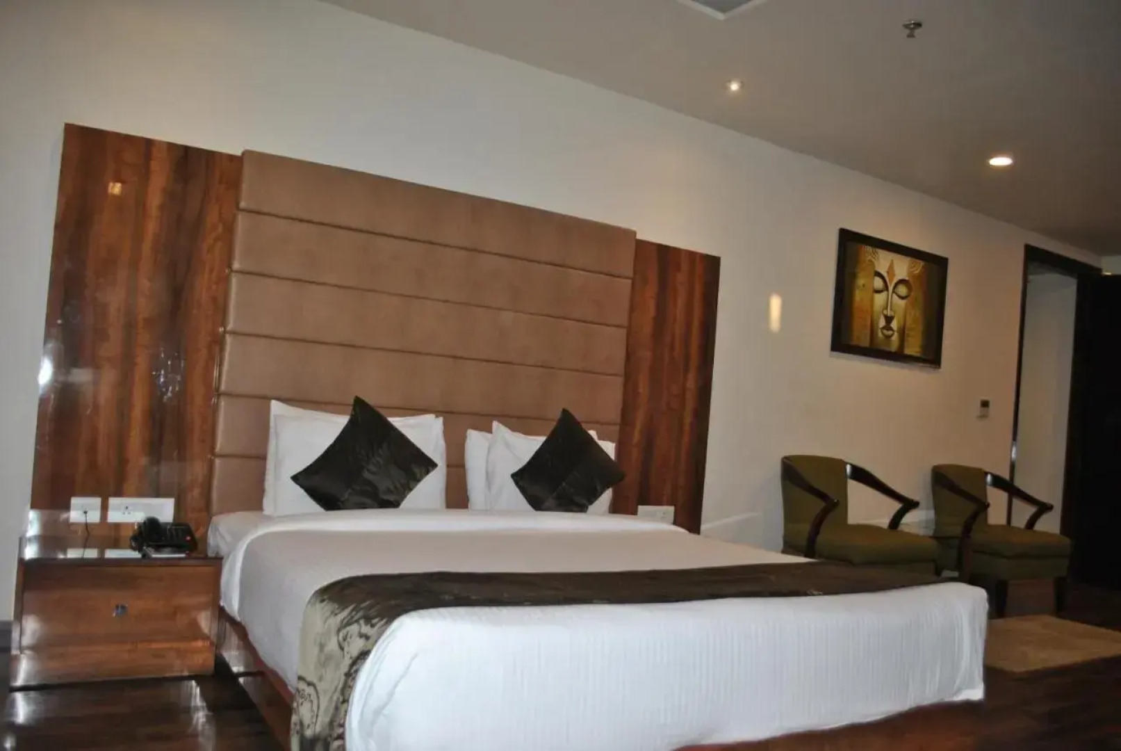 Avaas Lifestyle Hotel