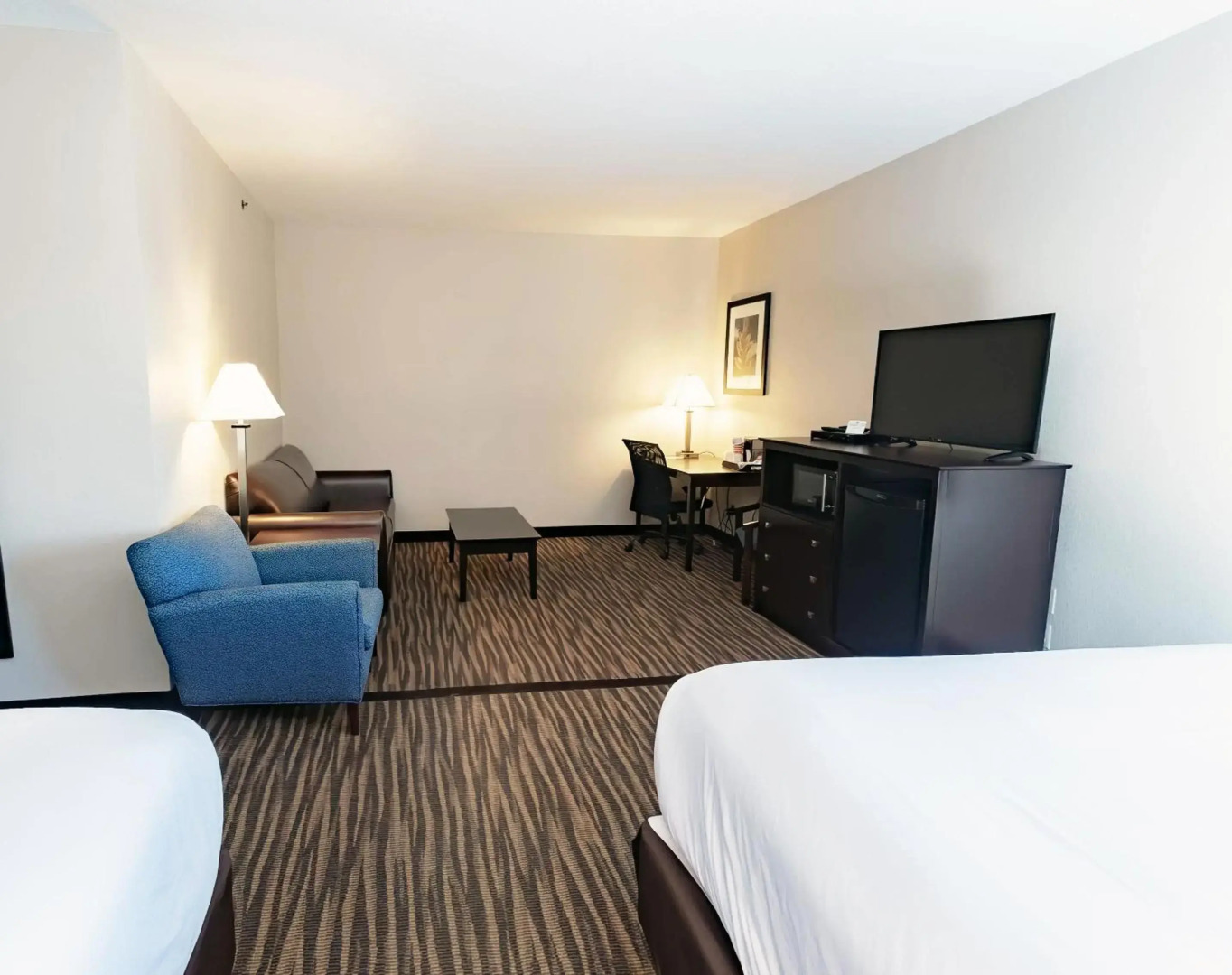 Cobblestone Inn & Suites - Maryville