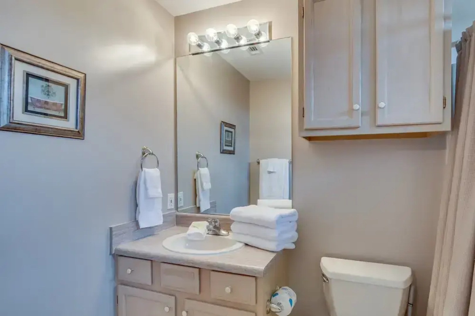 Summer Palace B 2 Bedroom Duplex by RedAwning