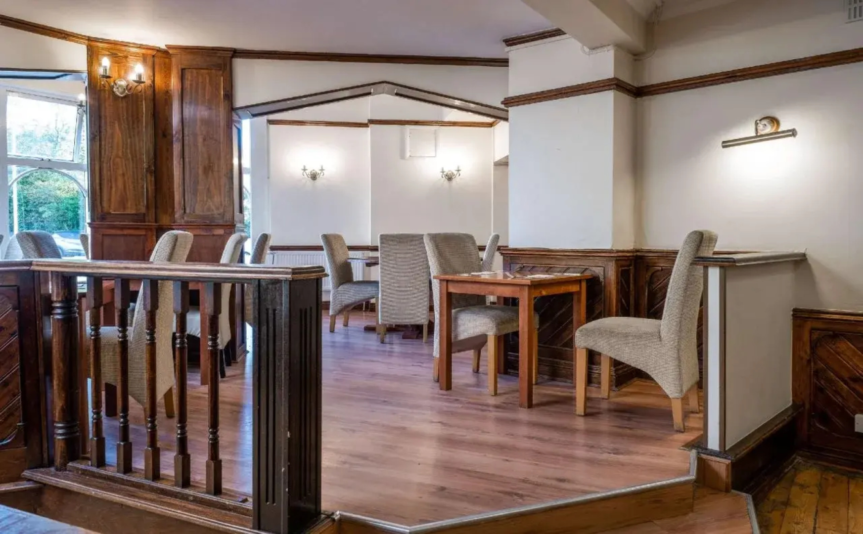Superior Hotel