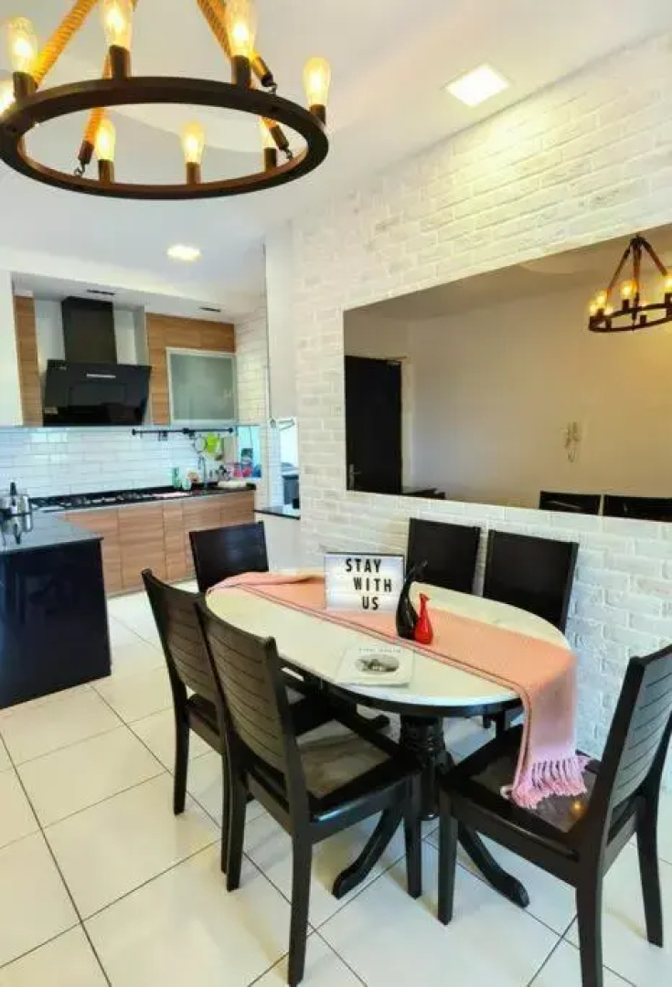 2112 Modern Industrial Style Home 100mbps By STAY