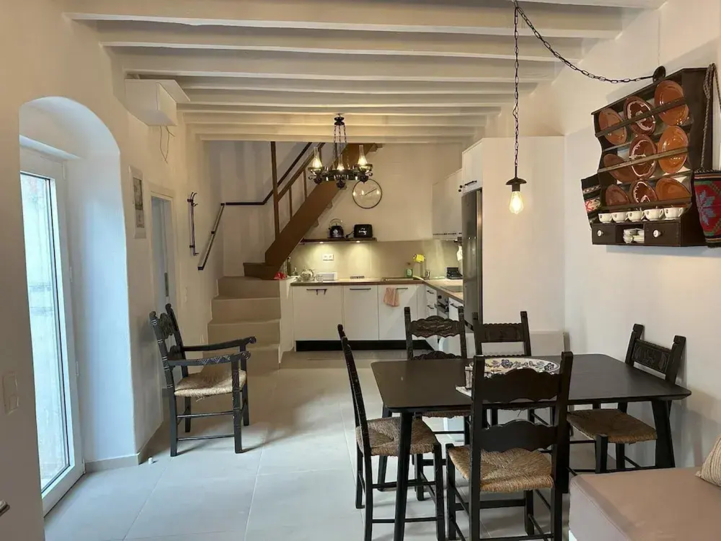 Astra House Braxasi