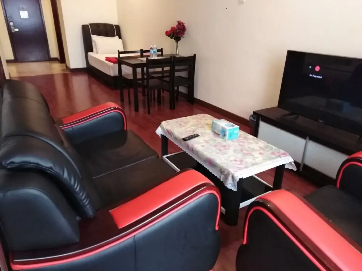 Times Apartment Suites at Times Square