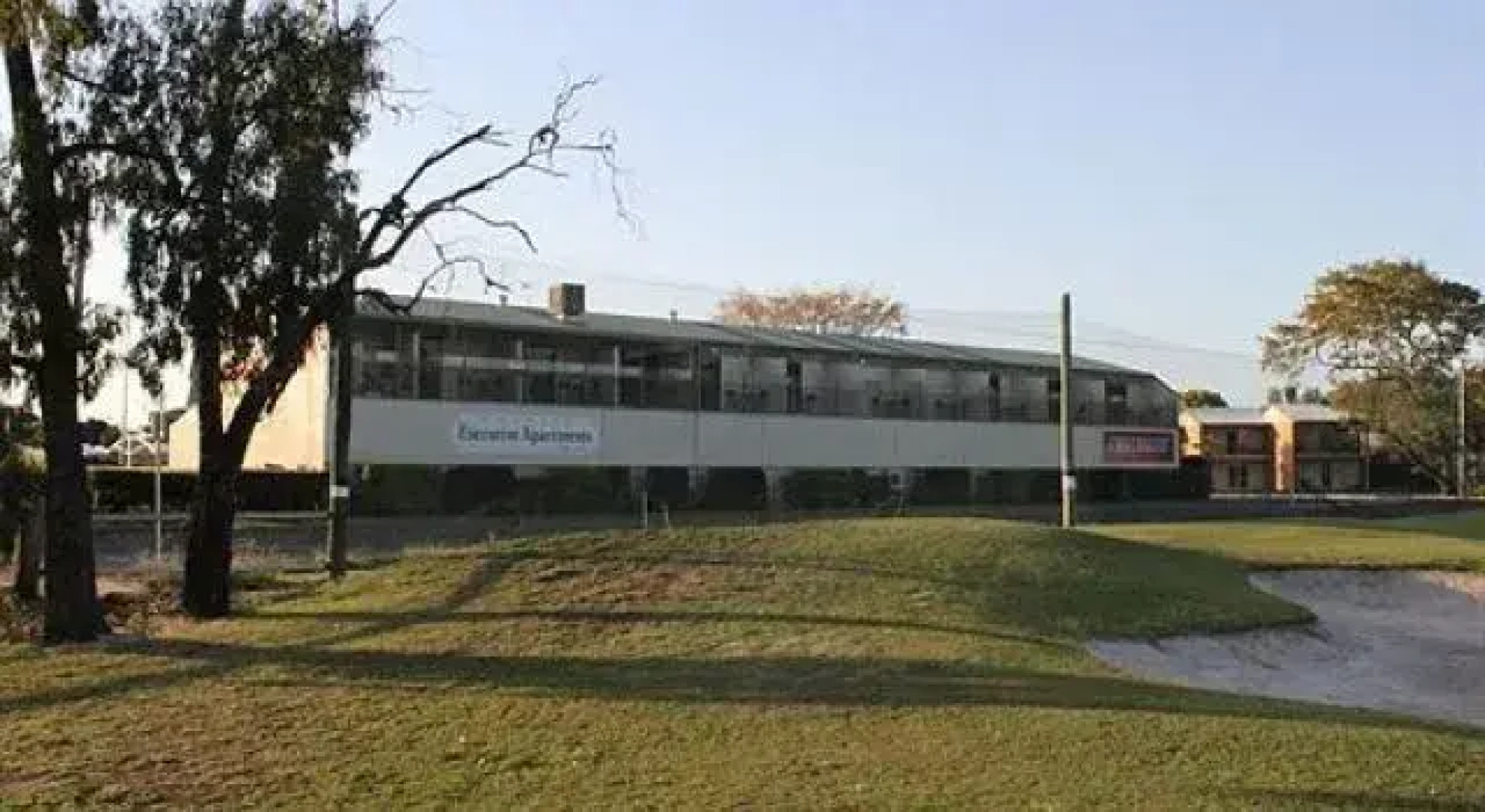 Emerald Executive Apartments