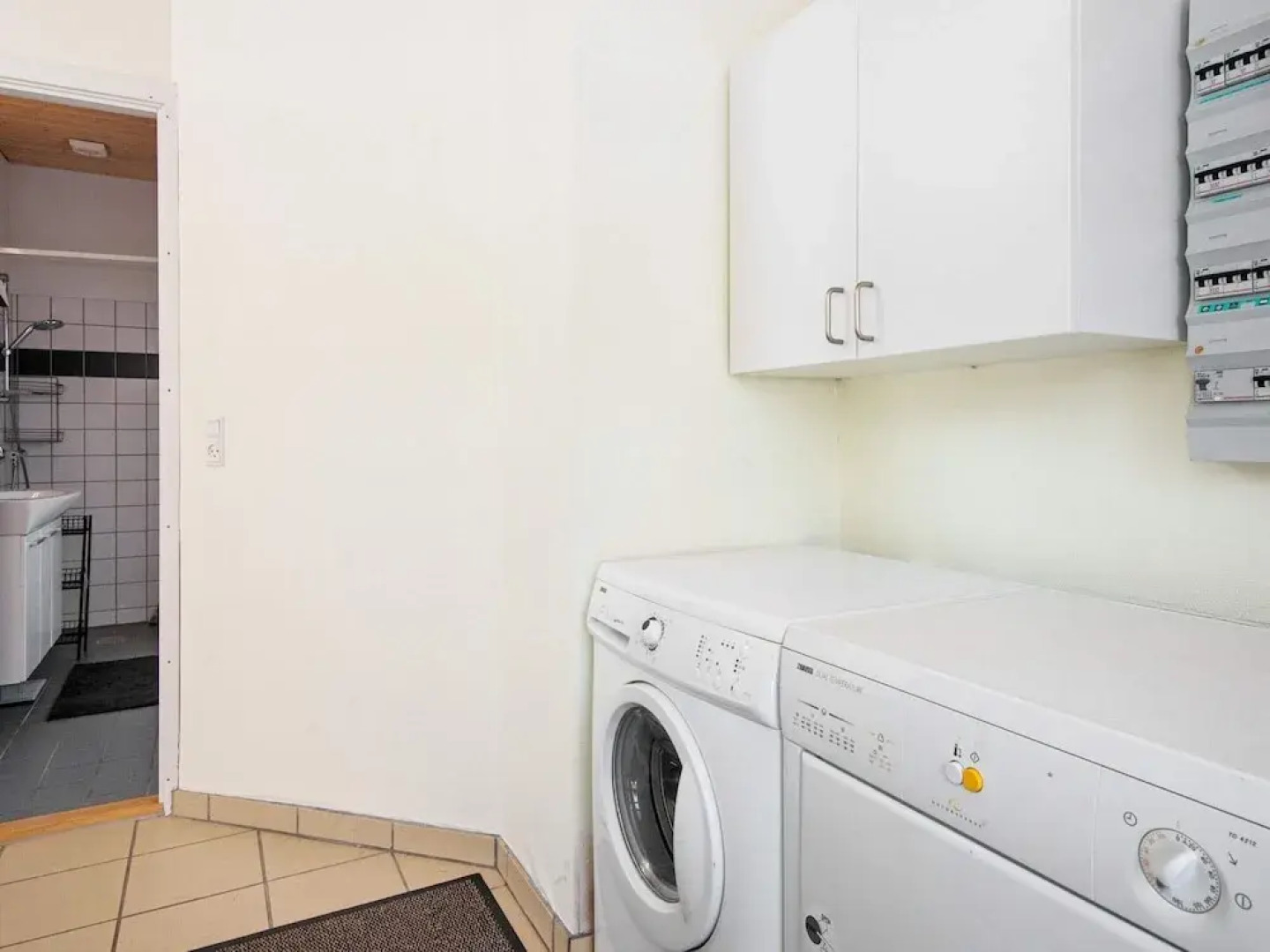 6 Person Holiday Home in Vemb-by Traum