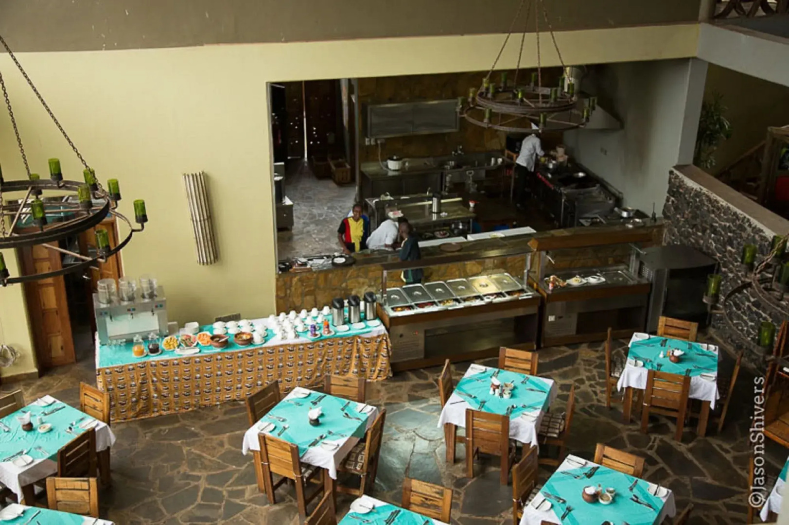 Weru Weru River Lodge