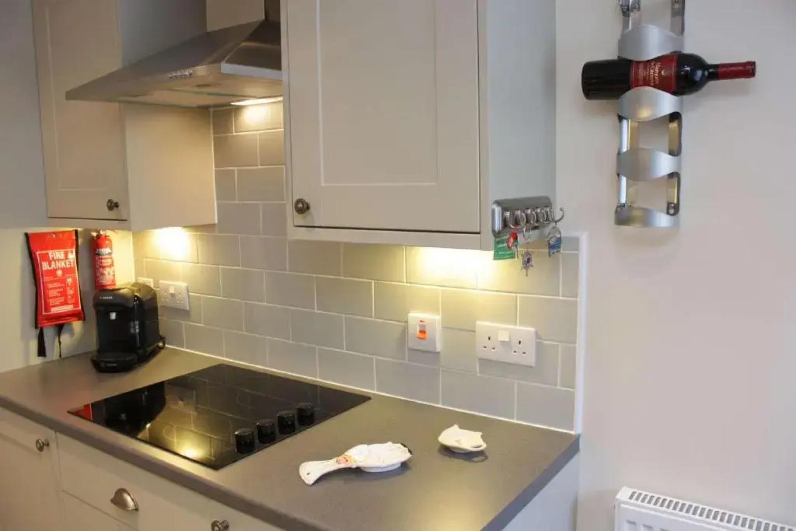 Apartment 8, The Granary