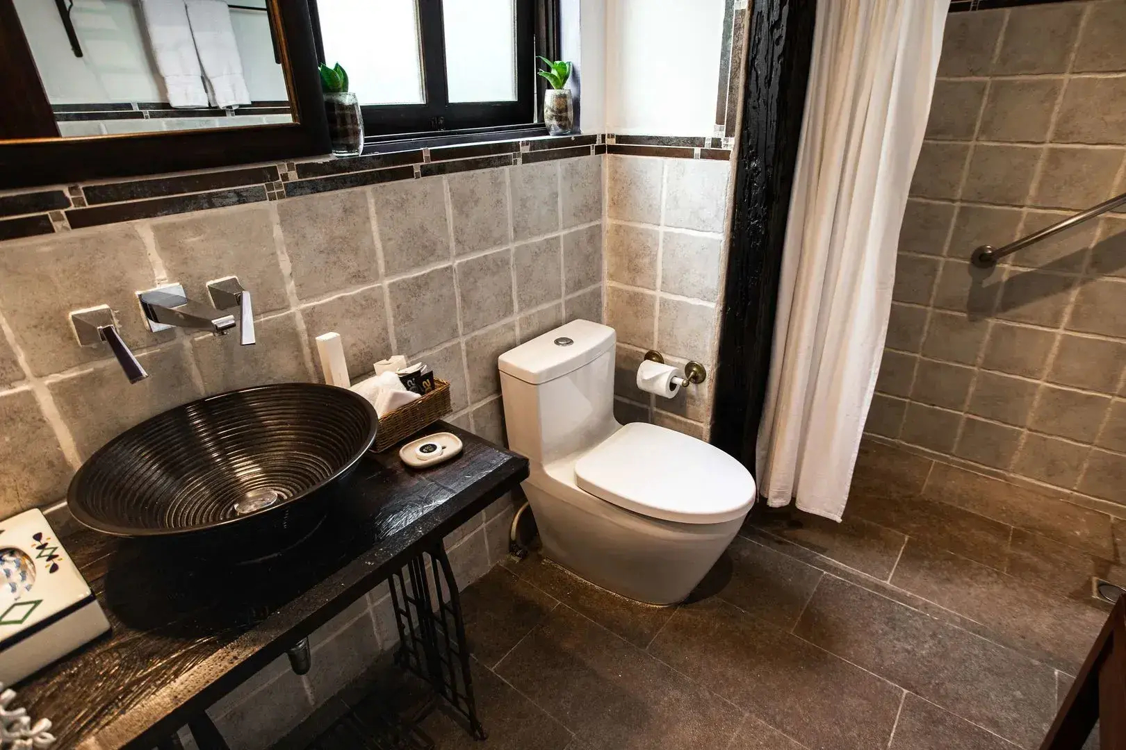Casa Encantada by Porta Hotels