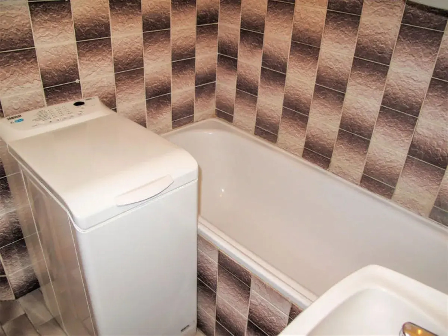 House Neurazy Neurazy