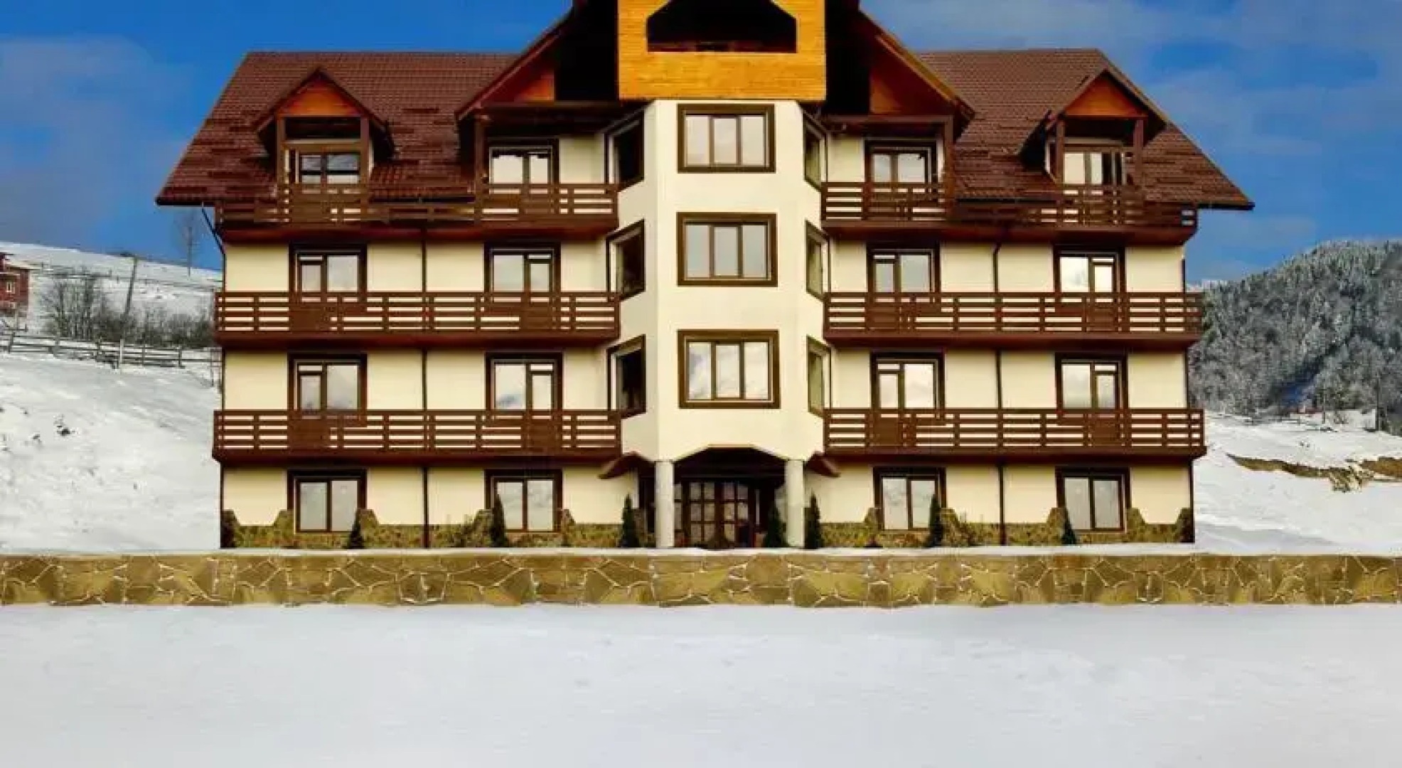 PolyanytSki