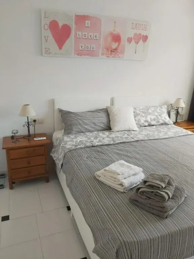 APARTAMENTO EN APOLO 7 a 100mts de la playa