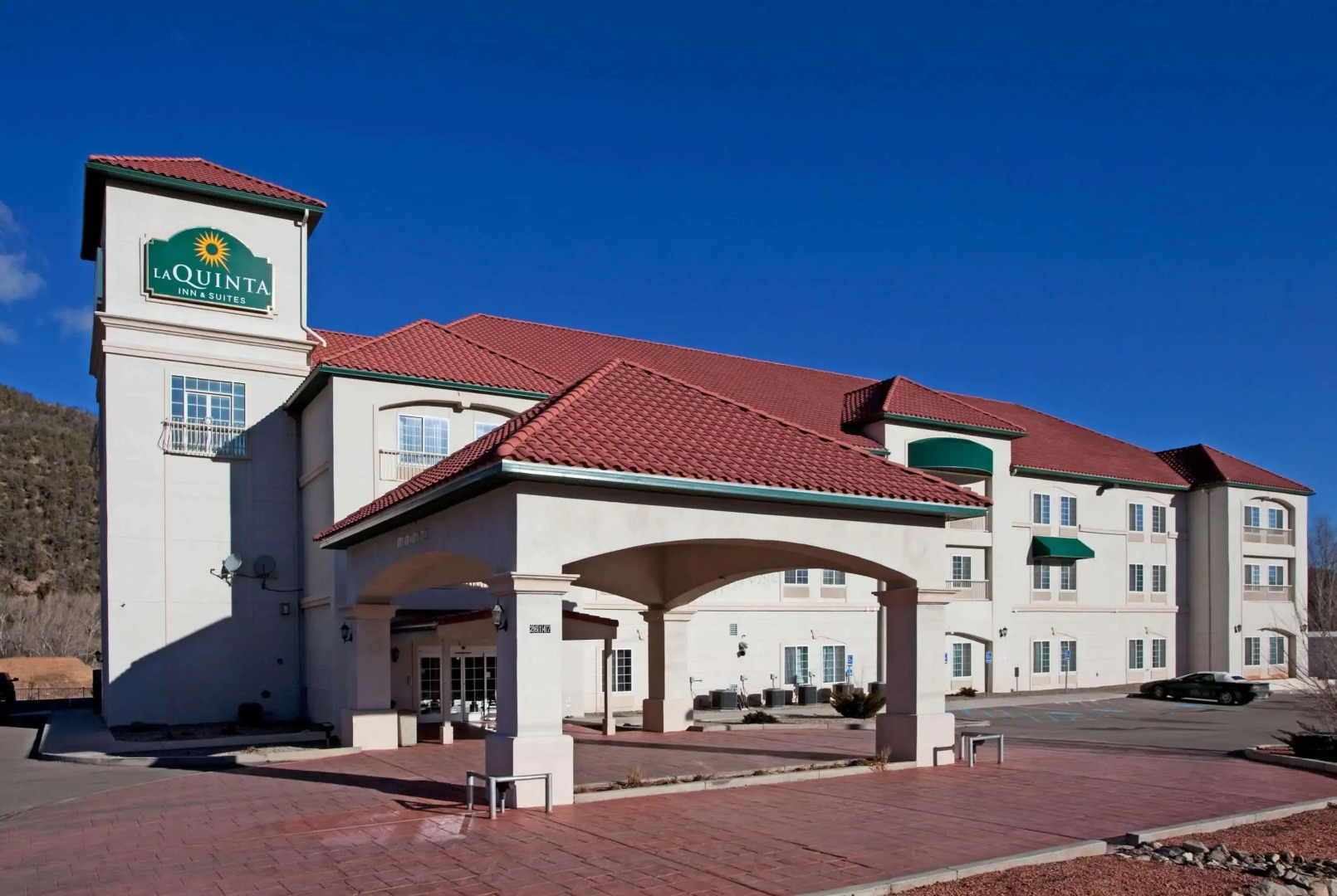 La Quinta Inn & Suites by Wyndham Ruidoso Downs