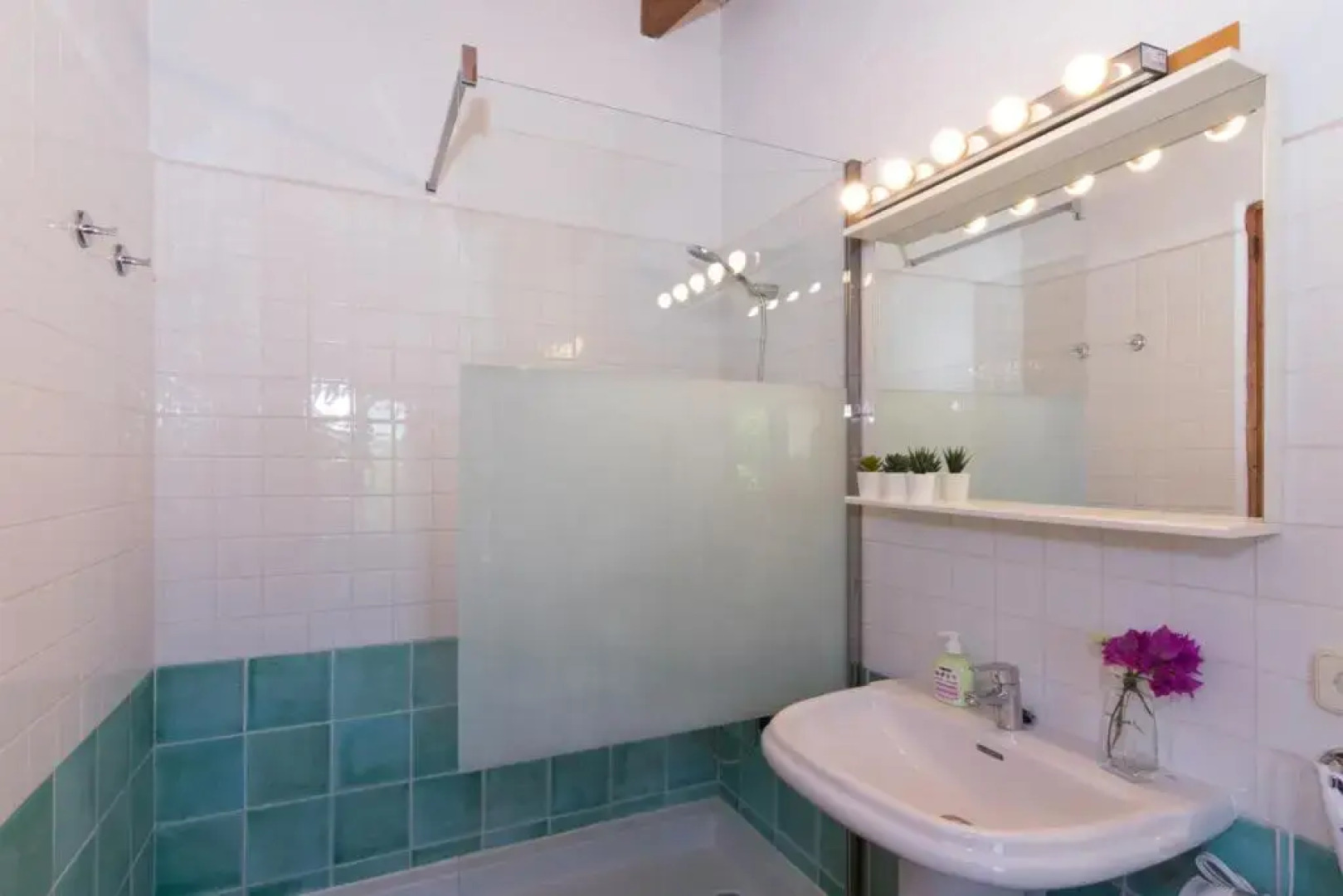 Preciosa casa con piscina a 1 Km de Santa Maria del cami