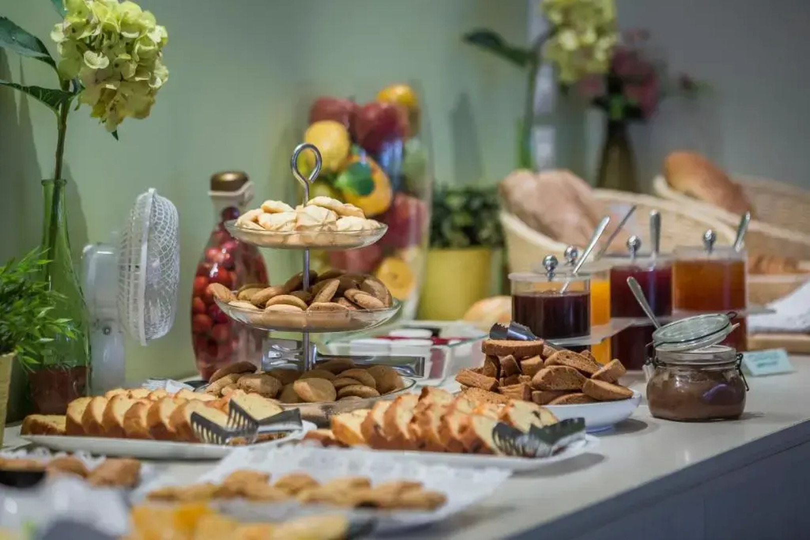 Astra Village Hotel Suites