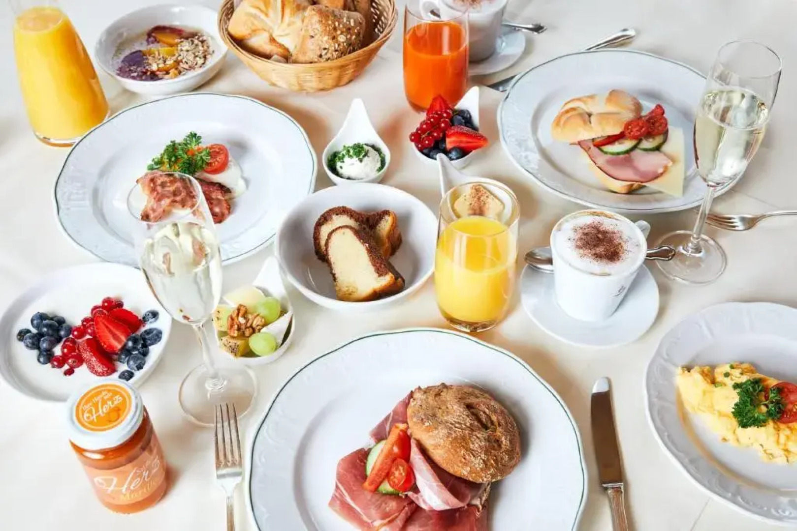 Wohlfühl-Ferienwohnungen Landhaus Karoline