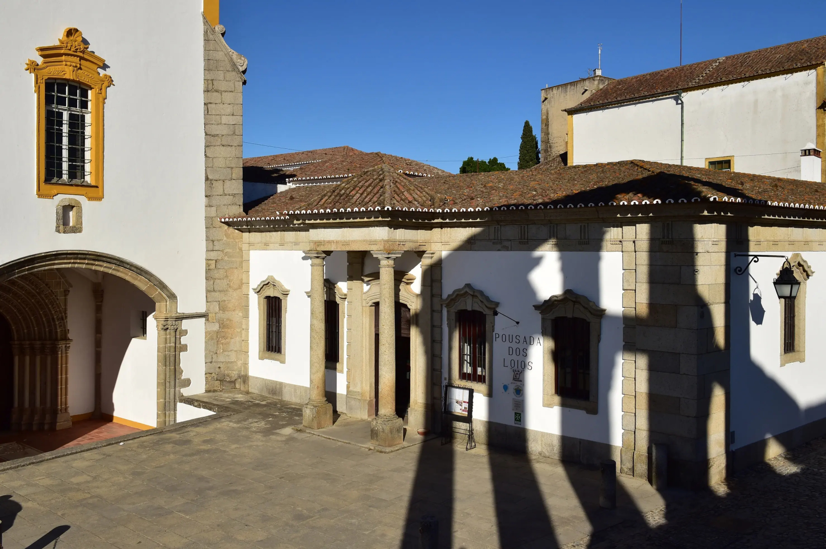 Pousada Convento de Evora - Historic Hotel