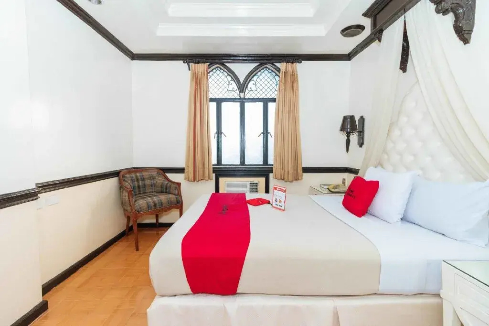 RedDoorz Plus @ Mother Ignacia Quezon City