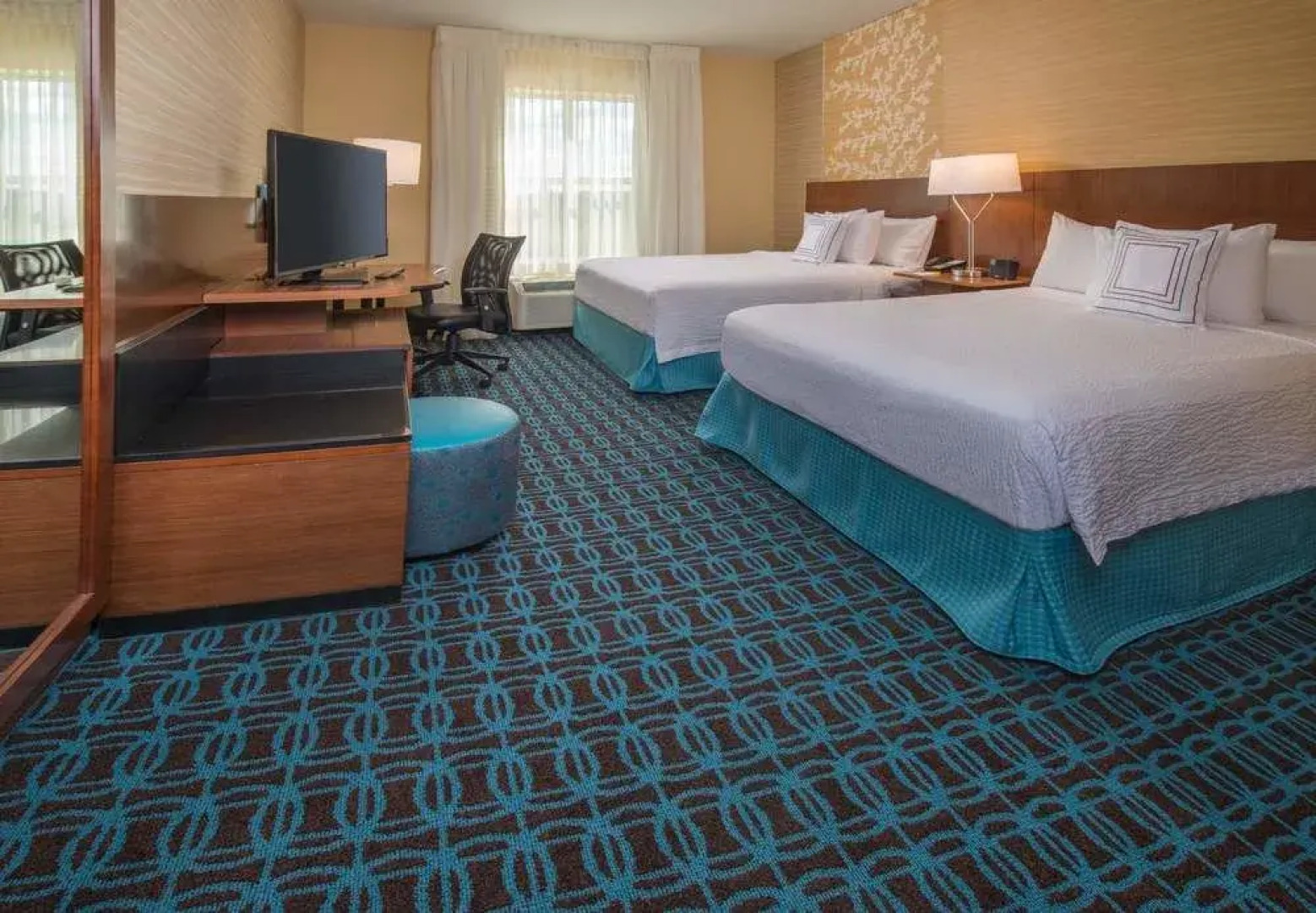 Fairfield Inn & Suites Easton