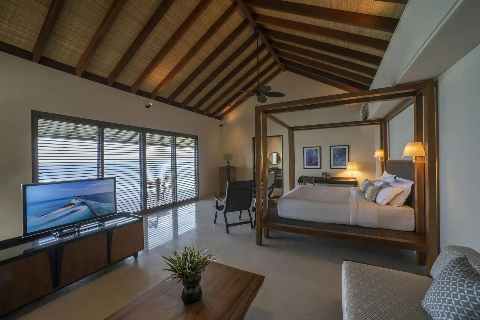 Отель The Residence Maldives at Dhigurah