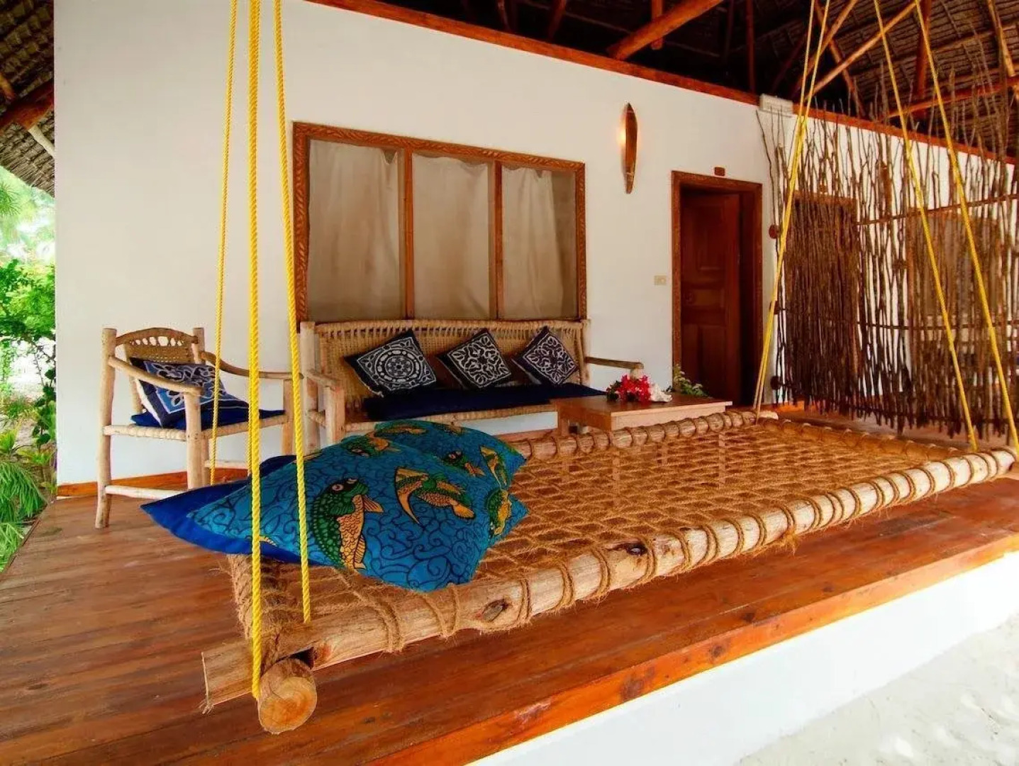 Hakuna Majiwe Beach Lodge