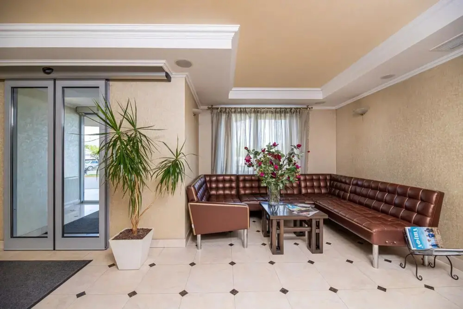 Отель «Соната»