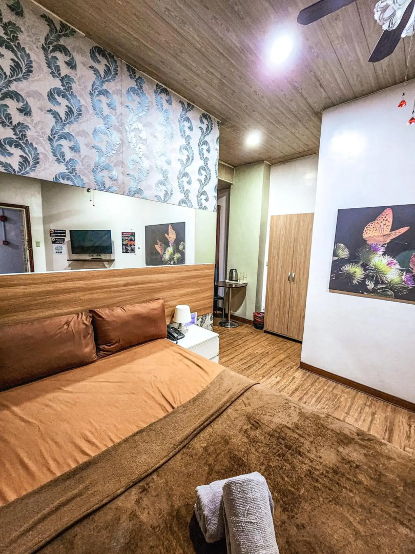 OYO 767 Hotel Urban - Khotel Kurban Hotel