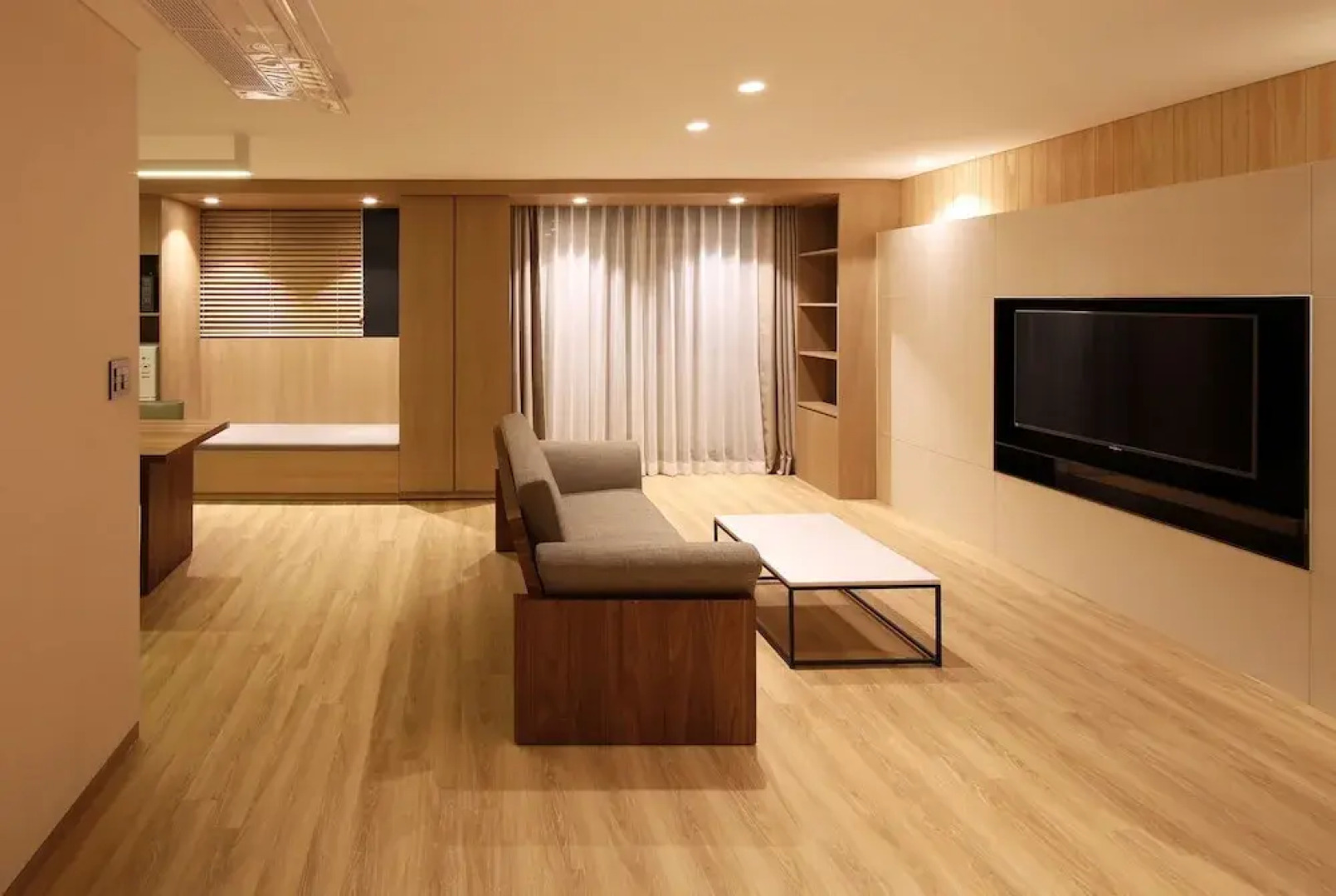 Dukgu Oncheon Resort Condo