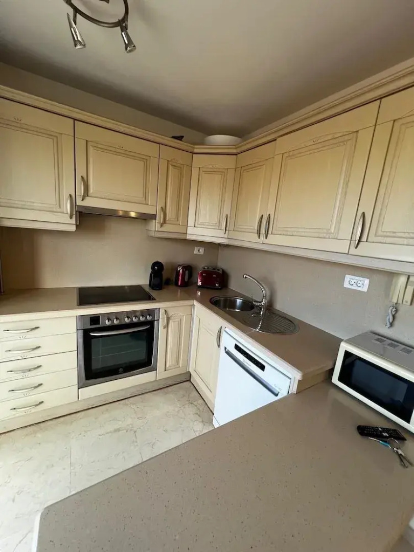 Elegant Palm Mar Apartment