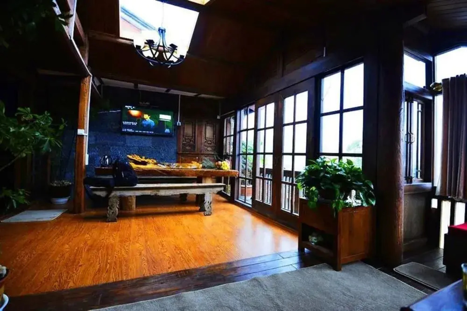 Lijiang Yiran Ethnic custom Viewing Inn