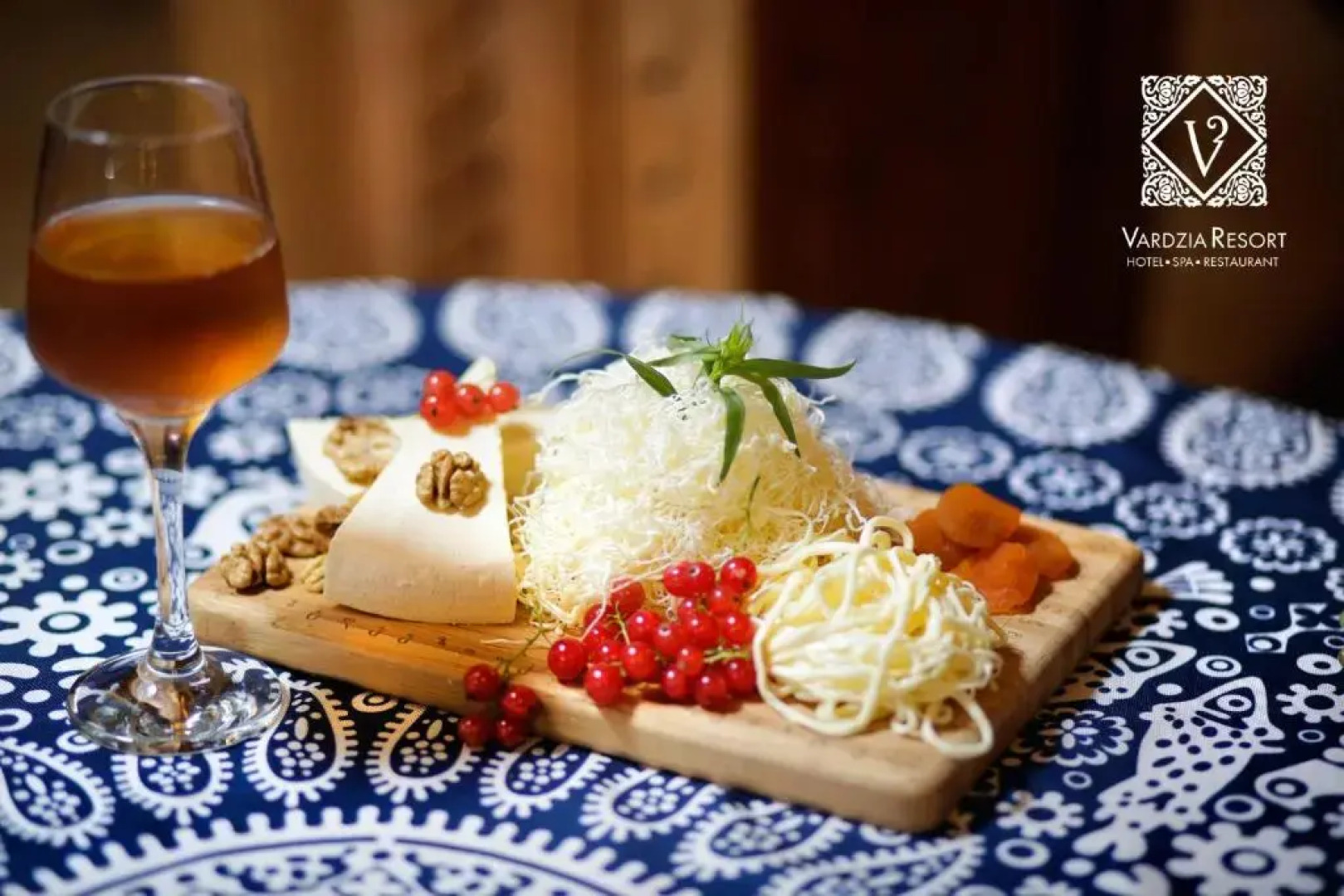 Курорт Vardzia