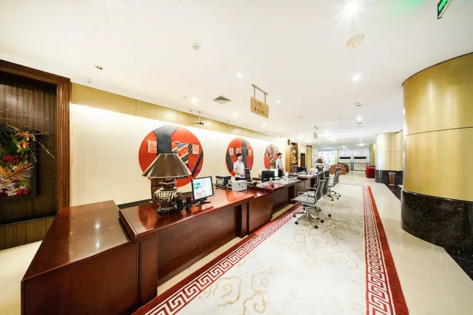 New Yallan Hotel Deqing