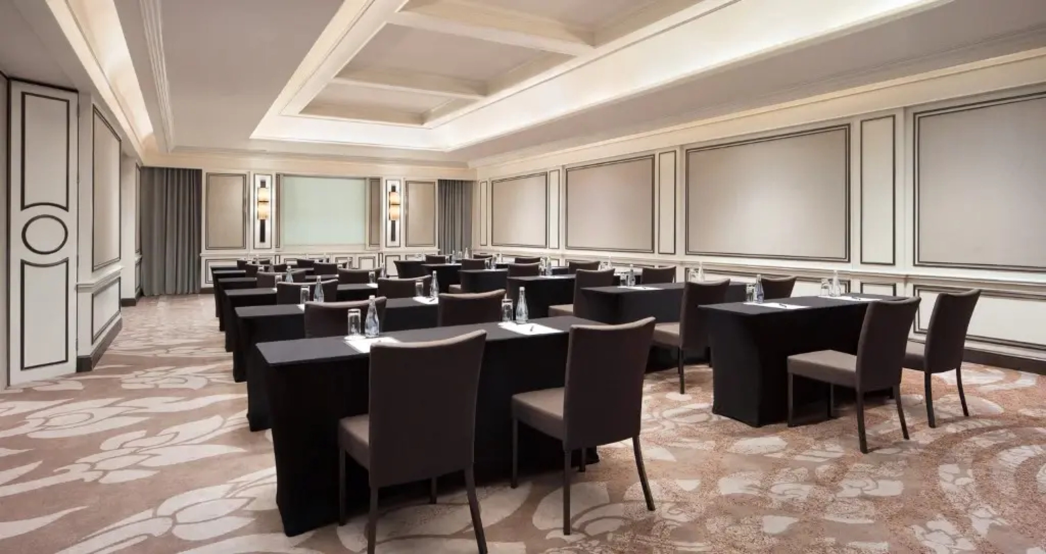 Отель Bangkok Marriott Marquis Queen’s Park