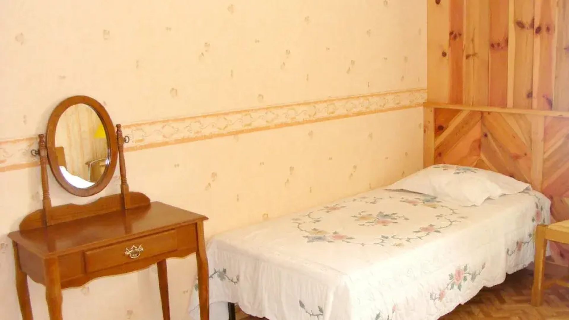 Property With 5 Bedrooms in Rentières, With Wonderful Mountain View, Enclosed Garden and Wifi - 39 km From the Slopes