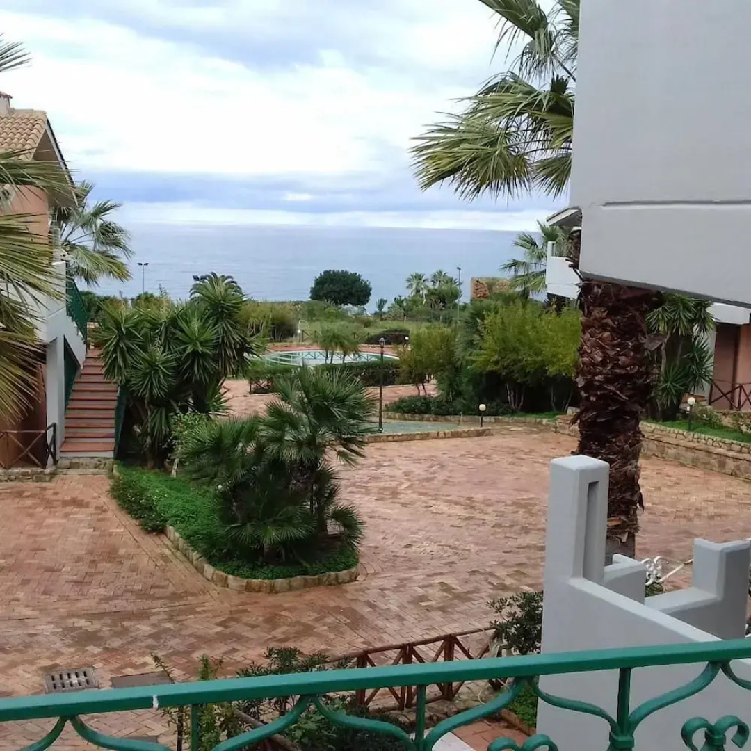 Seaside House in Rais Gerbi Residence