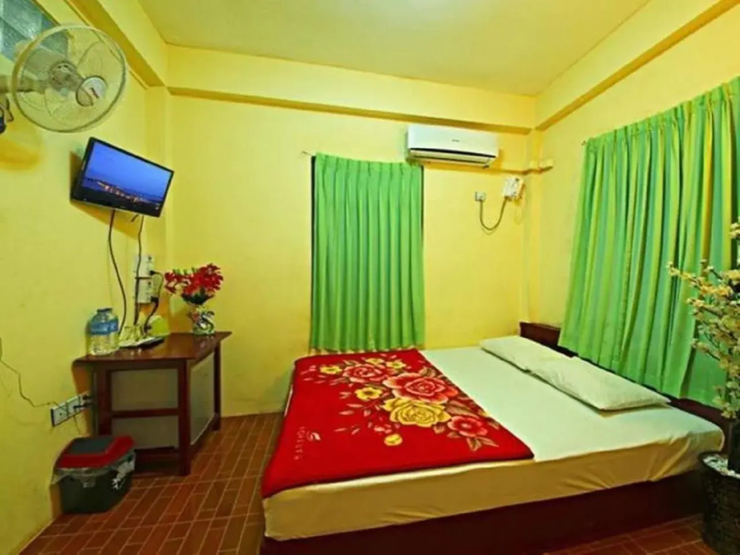 Pyone Pann Wai Motel