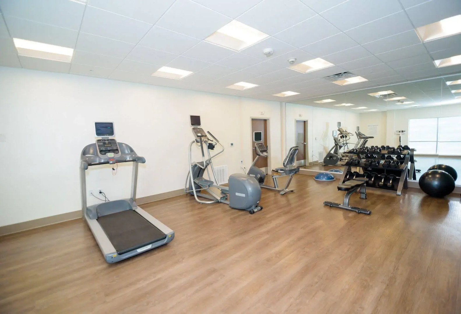 Holiday Inn Express & Suites McKinney - Frisco East by IHG