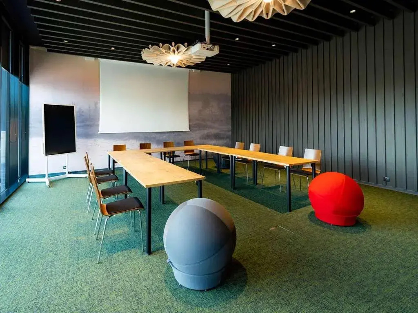 Отель ibis Tallinn Center