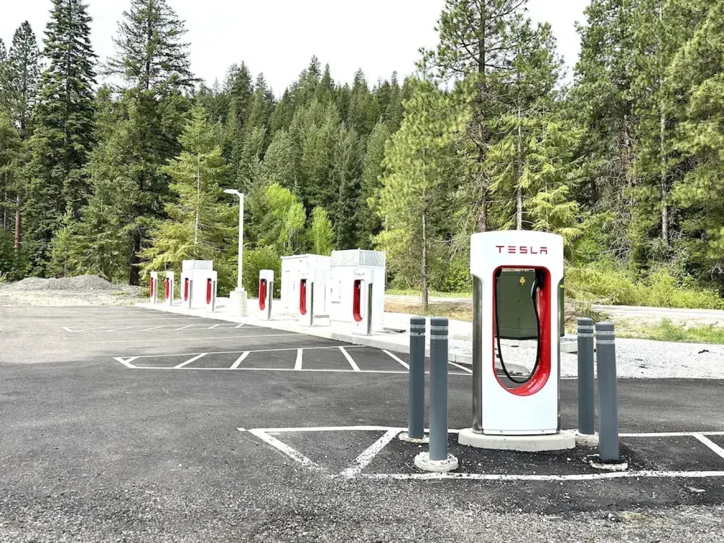 Compass Cabin 2 Bedroom Homeby NW Comfy Cabins by RedAwning