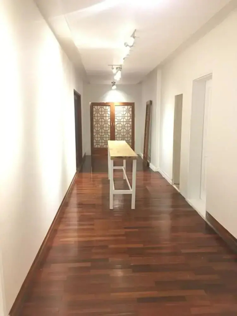 Rooftop Party Guesthouse - Hostel