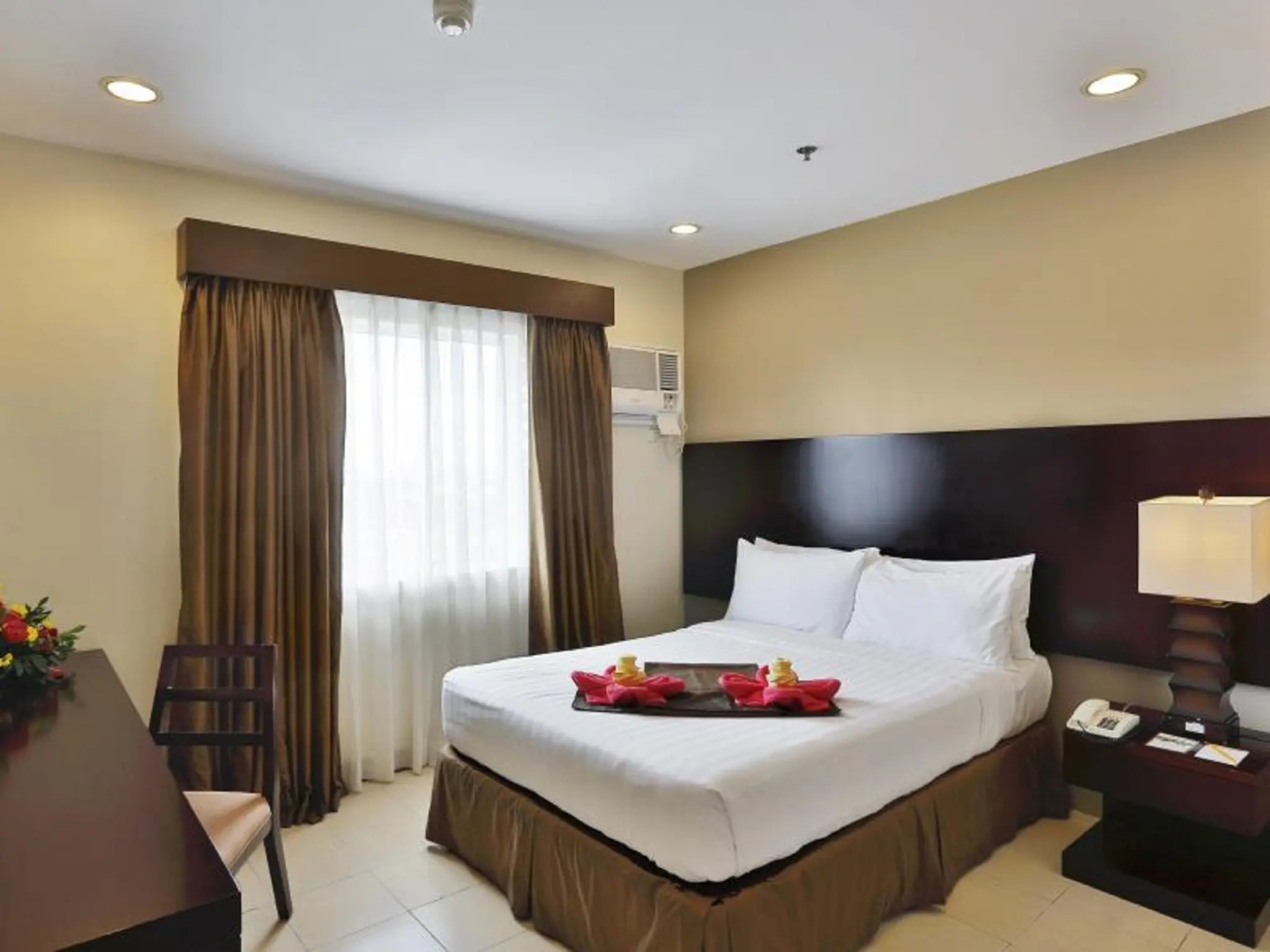 Alpa City Suites