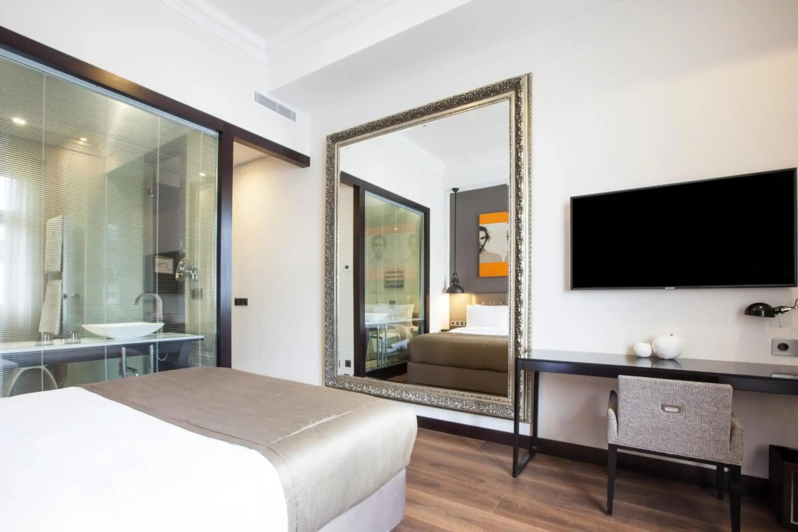 Quentin XL Potsdamer Platz Hotel