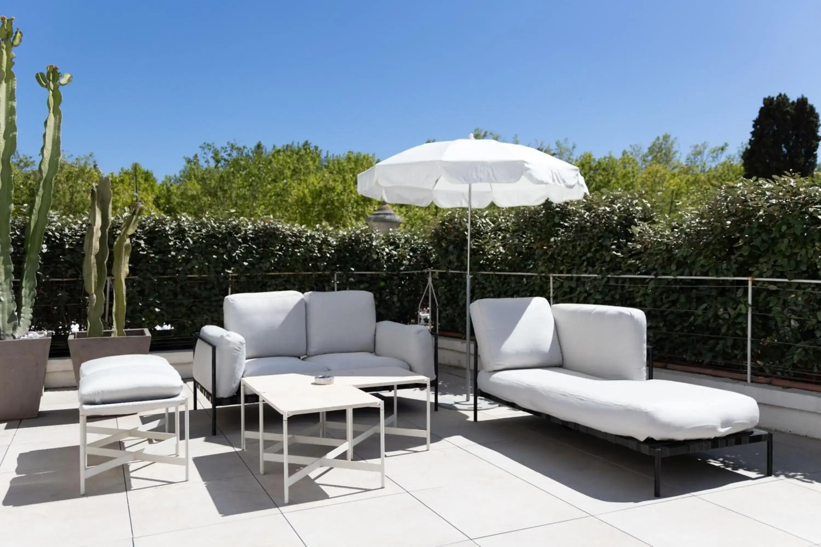 White 1921 Saint-Tropez