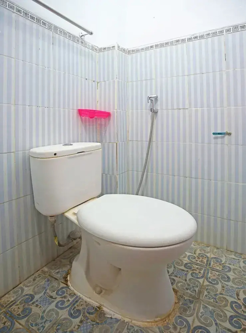 OYO Life 90587 Domen Homestay Syariah