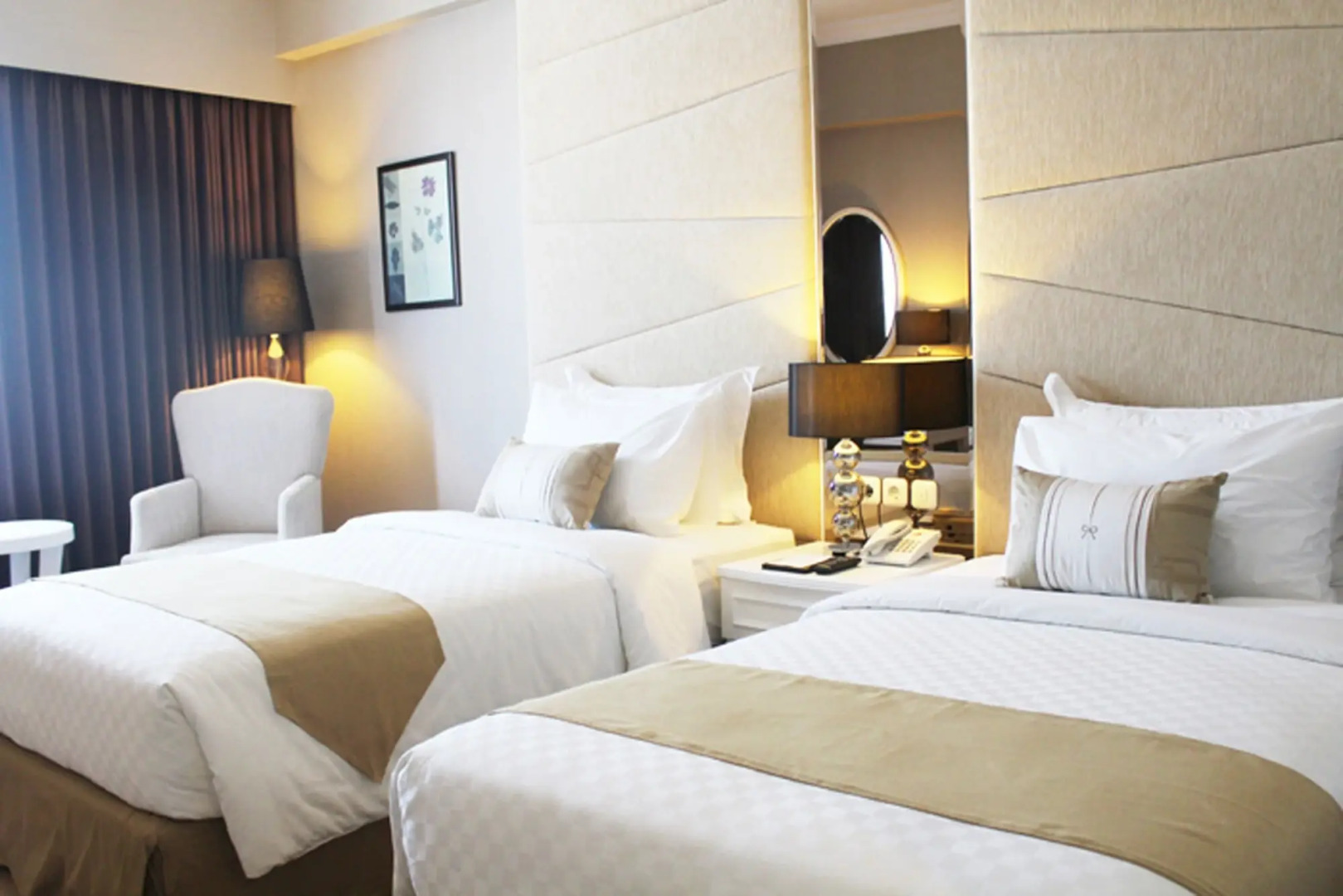 Golden Tulip Legacy Surabaya