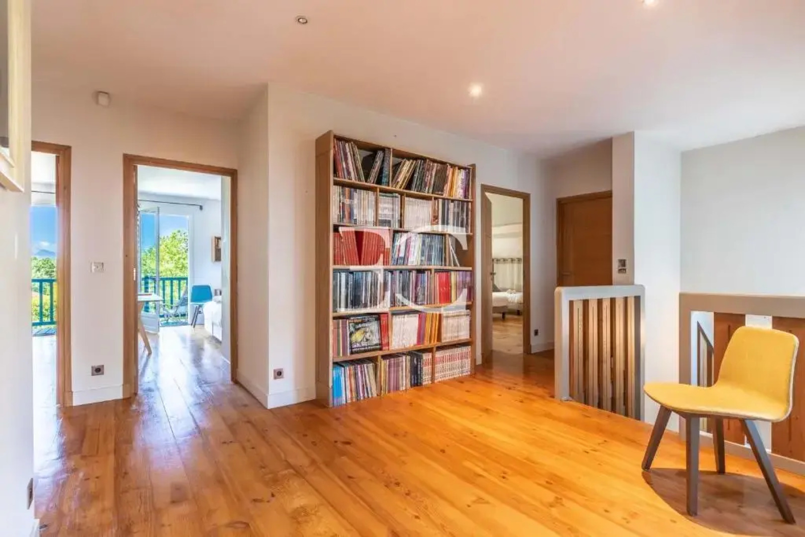 Easy Clés- Splendid 8 bedrooms property & pool